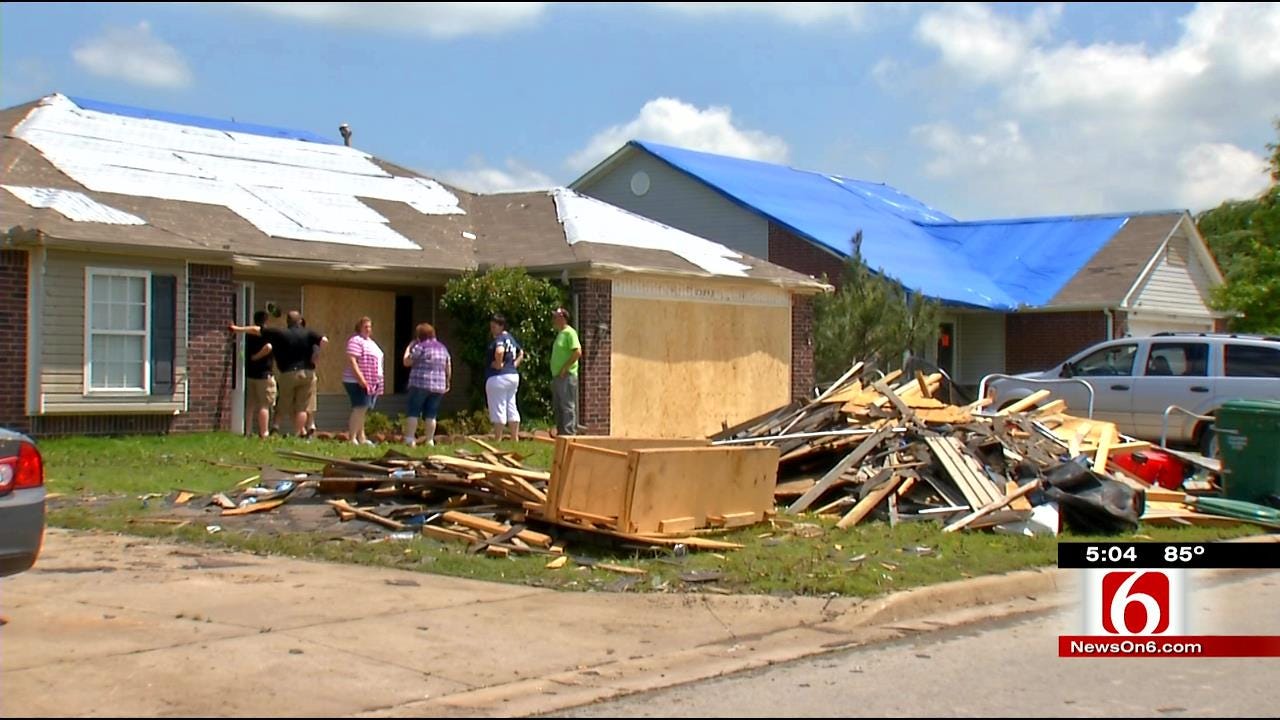 Oklahoma Tornado Victims Already Finding Scammers