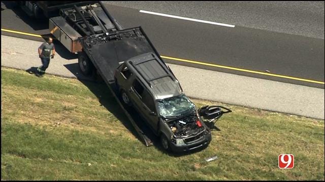 WEB EXTRA: SkyNews 9 Flies Over Rollover Crash On I-35 In Norman