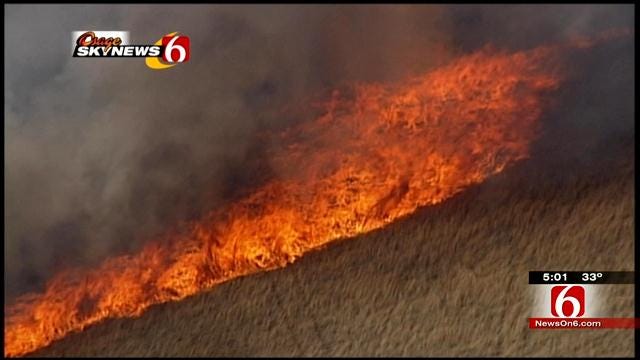 20 Fire Departments Respond To Fast-Moving Wildfires In Craig County