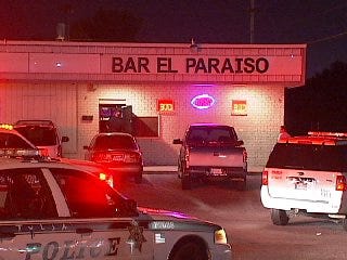 WEB EXTRA: Video From Scene Of East Tulsa Bar Robbery Attempt