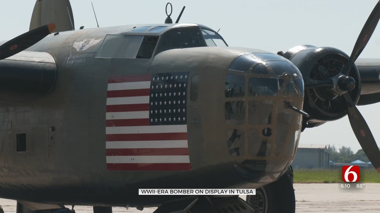 WWII Bomber Lands At Tulsa Air and Space Museum This Weekend