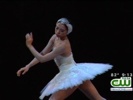 Tulsa Ballet Premieres With Swan Lake, New Dancers