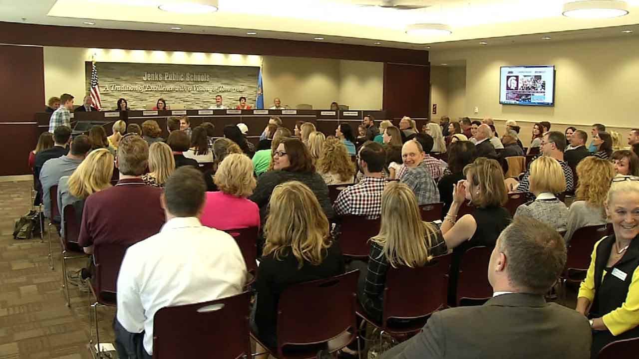 Jenks School Board Discusses Proposal To Change Start Times