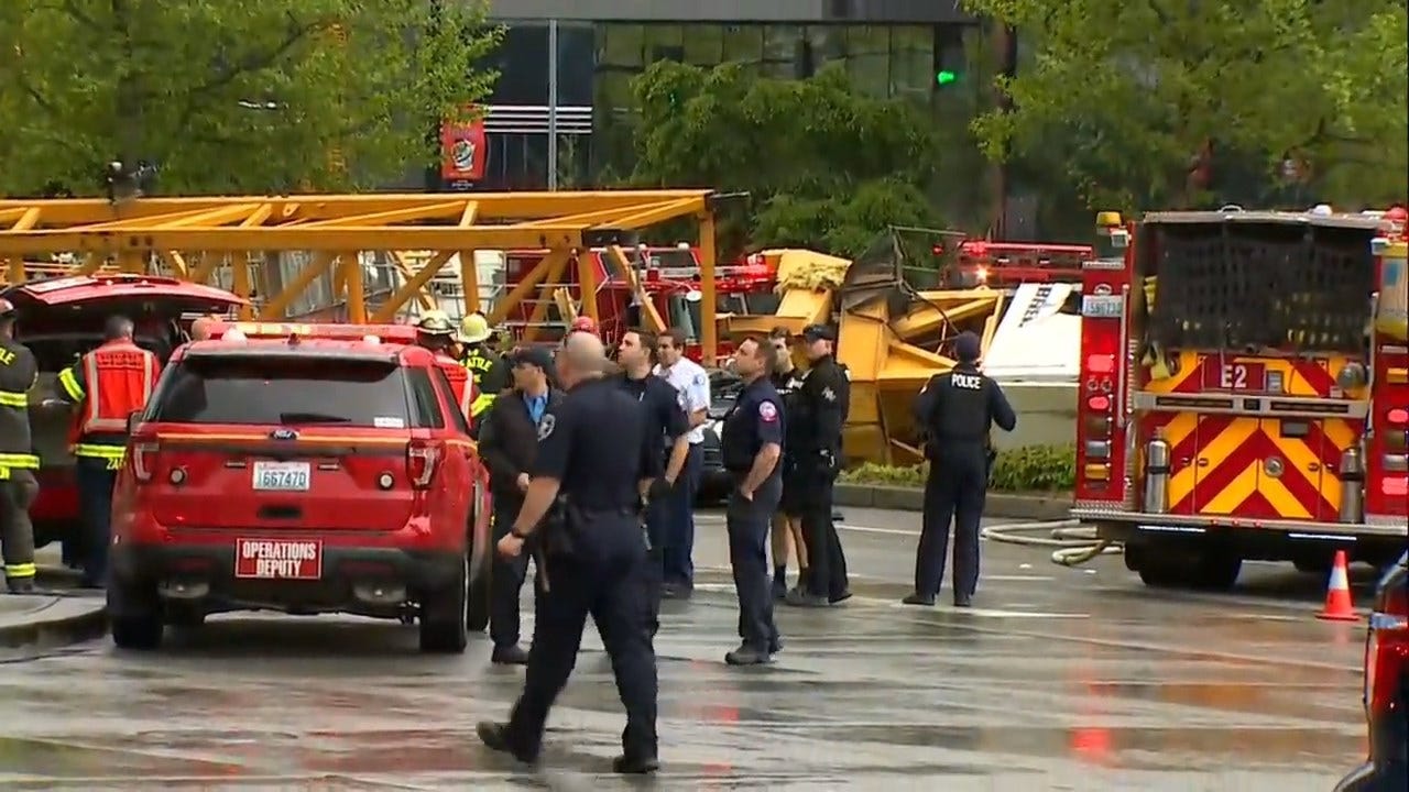 Seattle Crane Falls, Kills 4; 3 Wounded