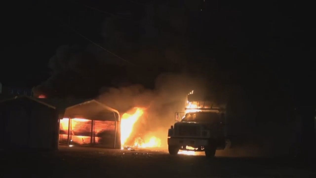 WEB EXTRA: Fire At Tulsa Flea Market