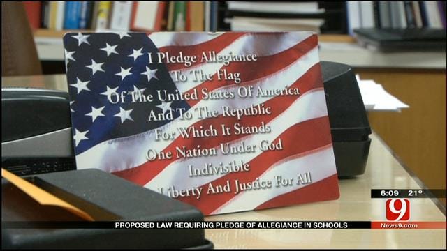 Proposed Law Requires Students To Recite 'Pledge Of Allegiance' At School