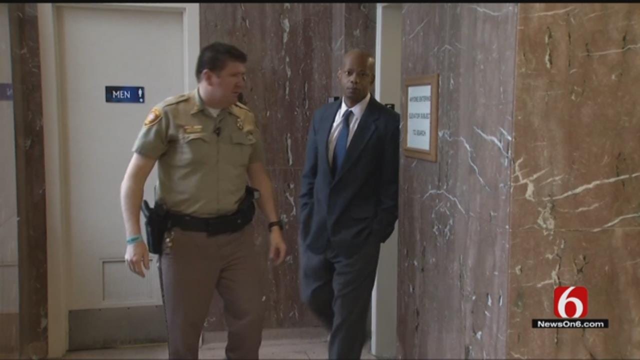 Tulsa Jury Visits Site Of Quadruple Murder In Cedric Poore Trial