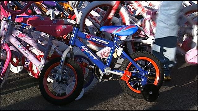 Organization Delivers 220 Bikes To Tulsa Family And Children's Services