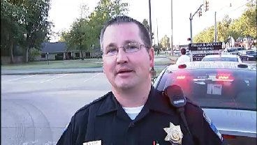 WEB EXTRA: Tulsa Police Officer Mark Sole Talks About Auto-Pedestrian Crash