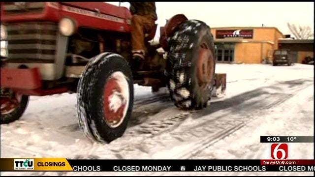 Crews Clear 5 Inches Of Snow In Bartlesville In Bone-Chilling Temps