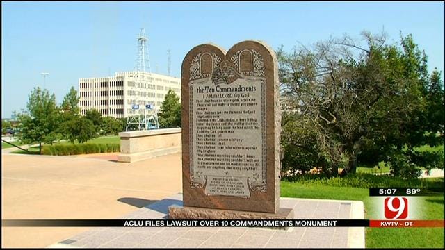 ACLU Sues To Remove 10 Commandments Monument From OK Capitol