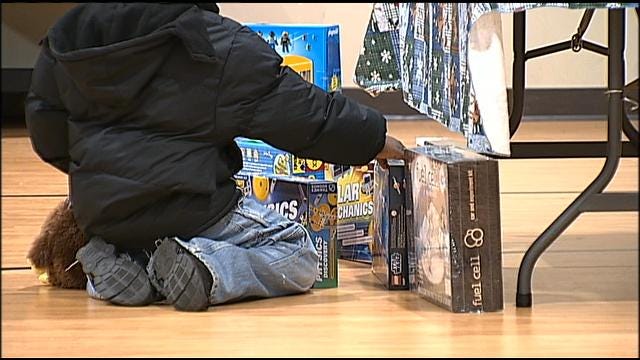 $10,000 Donation Makes Holiday Brighter For Kids In Tulsa Shelter