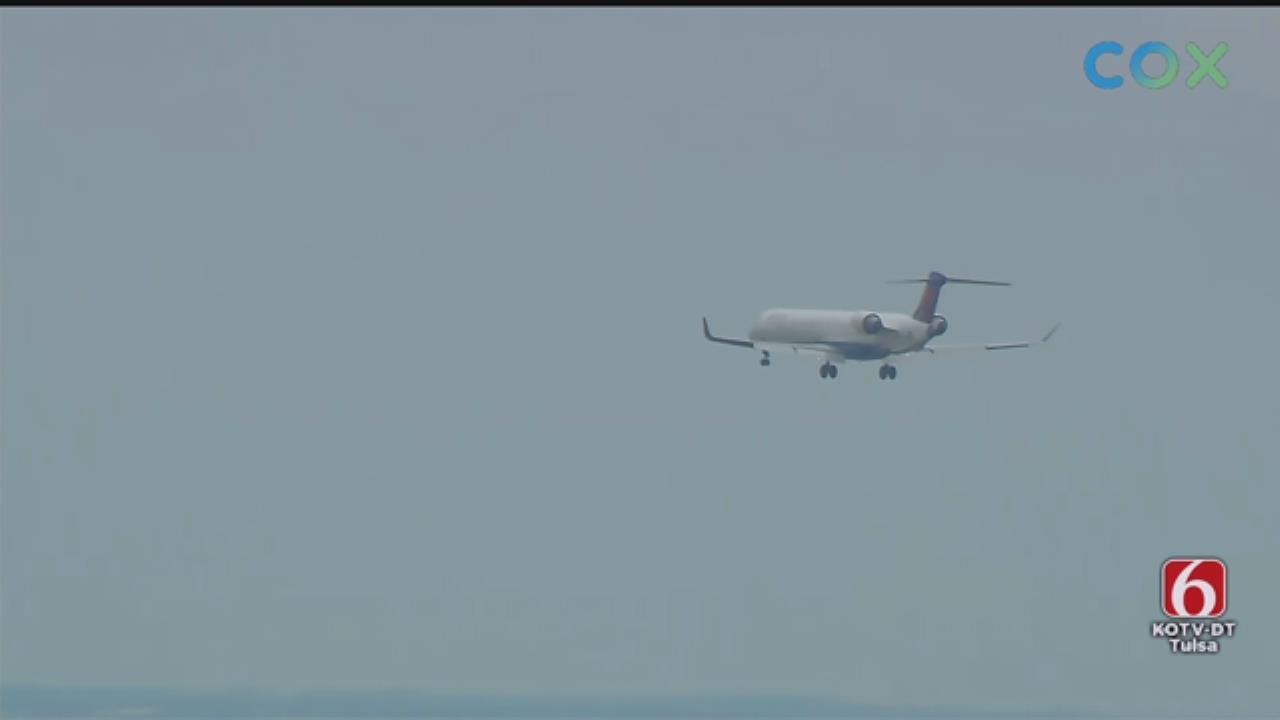 Airliner Makes Emergency Landing At Tulsa International Airport