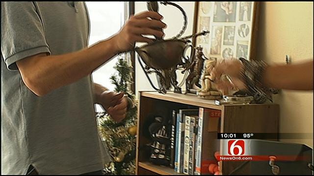 Tulsa Man Fights Off Armed Intruder With Candlestick