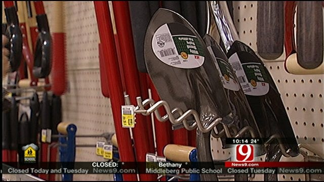 Many Rushing To Stock Up On Winter Weather Supplies