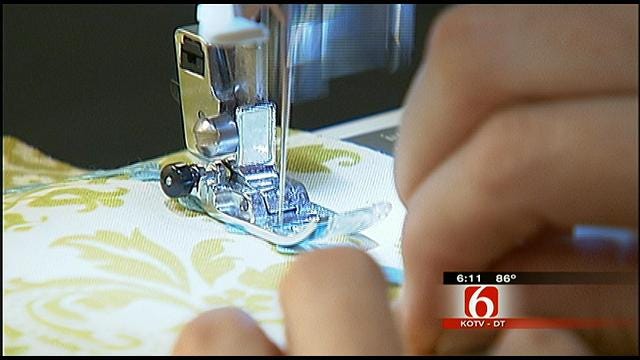 Broken Arrow Woman Sews Up Matching Aprons For Kids And Dolls