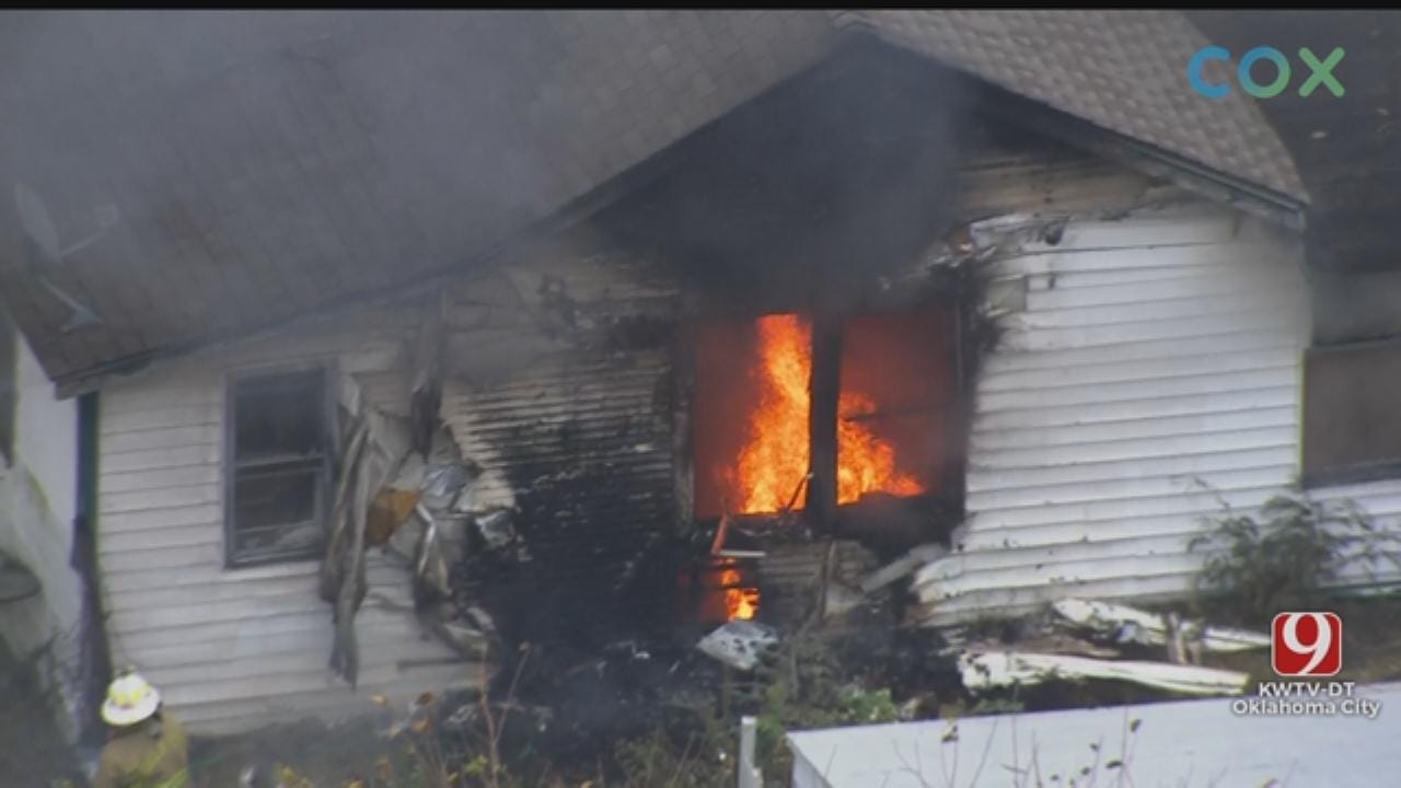 WATCH: Bob Mills SkyNews 9 Flies Over House Fire In SE OKC