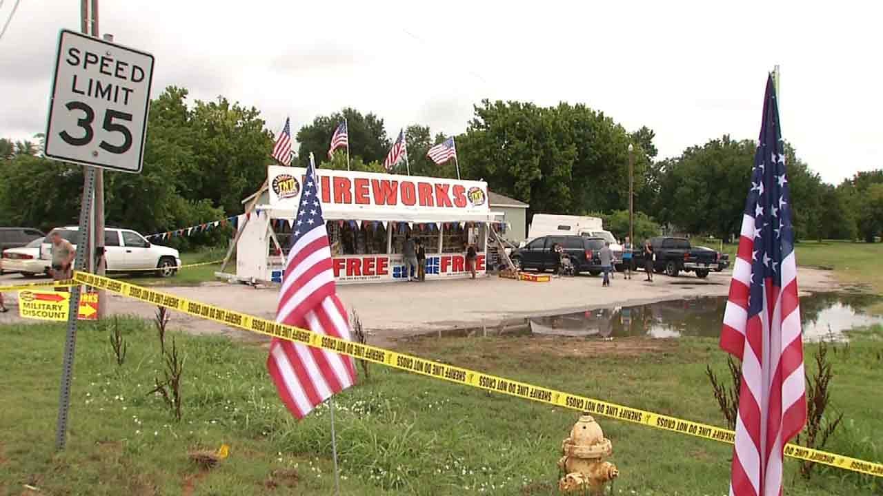 911 Calls Of Fatal Tulsa Fireworks Stand Shooting Released