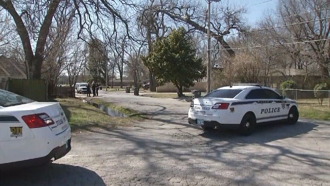 Tulsa Police Investigating After Man Found Shot In Street