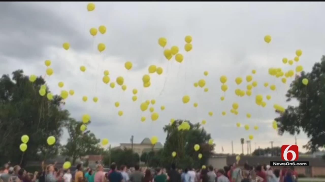 Balloons Fill Tulsa Sky For Childhood Cancer Awareness Month