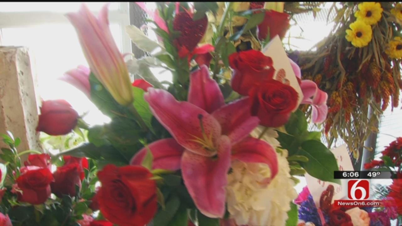 Tulsa Flower Shop Bustling In Valentine's Day Rush