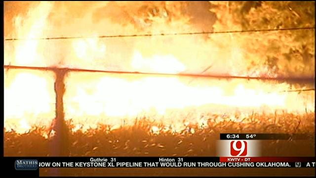 Grass Fire Damages Home In NW OKC
