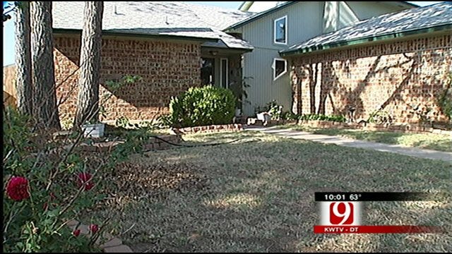 Lost 4-year-old Girl Shows Up At Midwest City Home At 3 AM
