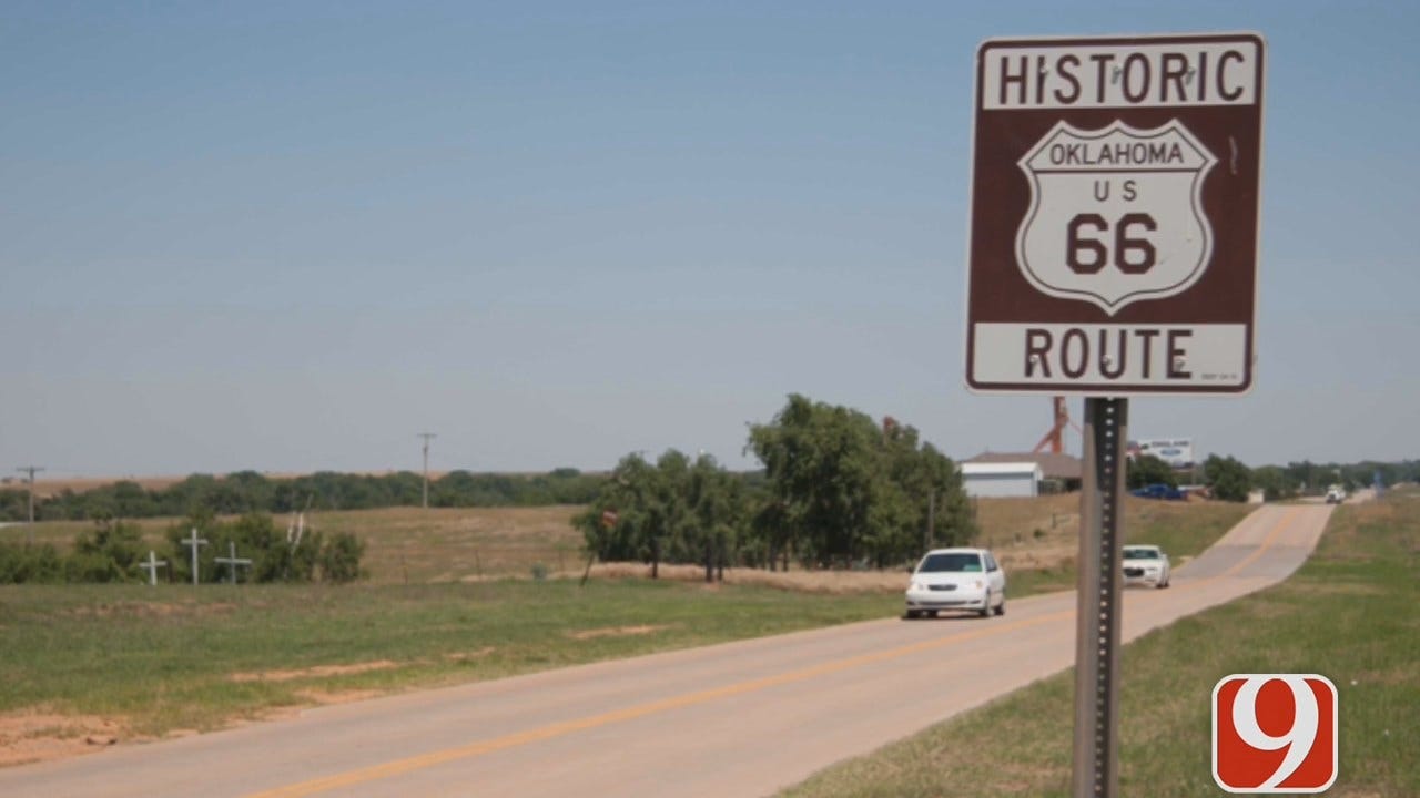 Lawmakers Look To Make Route 66 A National Trail To Preserve Funding