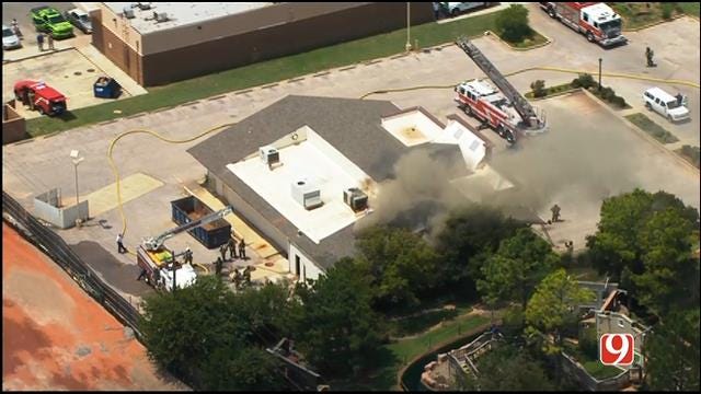 WEB EXTRA: Bob Mills SkyNews 9 Flies Over Fire At OKC Vacant Building