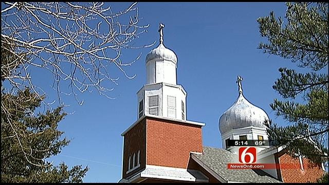 Hartshorne Church Decorates Community For 100 Years