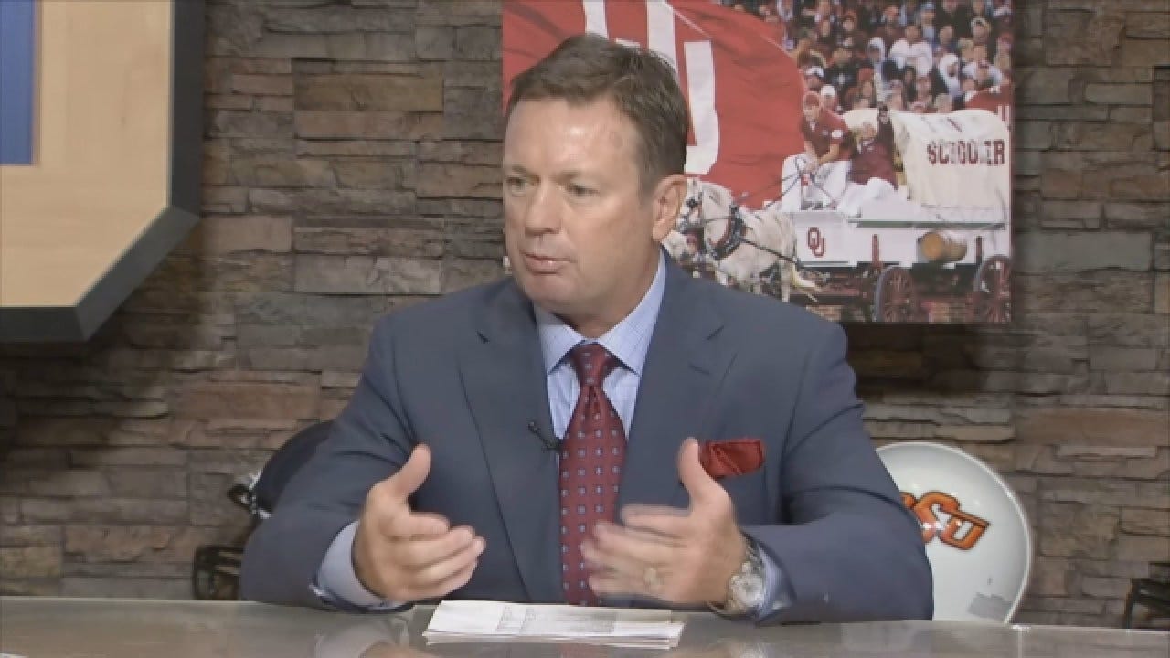 Dean Sits Down With Coach Stoops