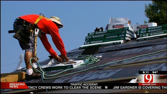 Metro Roofers Step Up To Help MWC Couple Down On Their Luck
