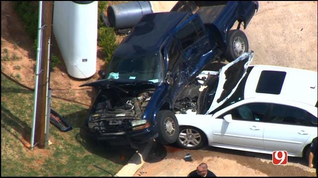 Bob Mills SkyNews 9 HD Flies Over Scene Of Two-Vehicle Collision In Spencer