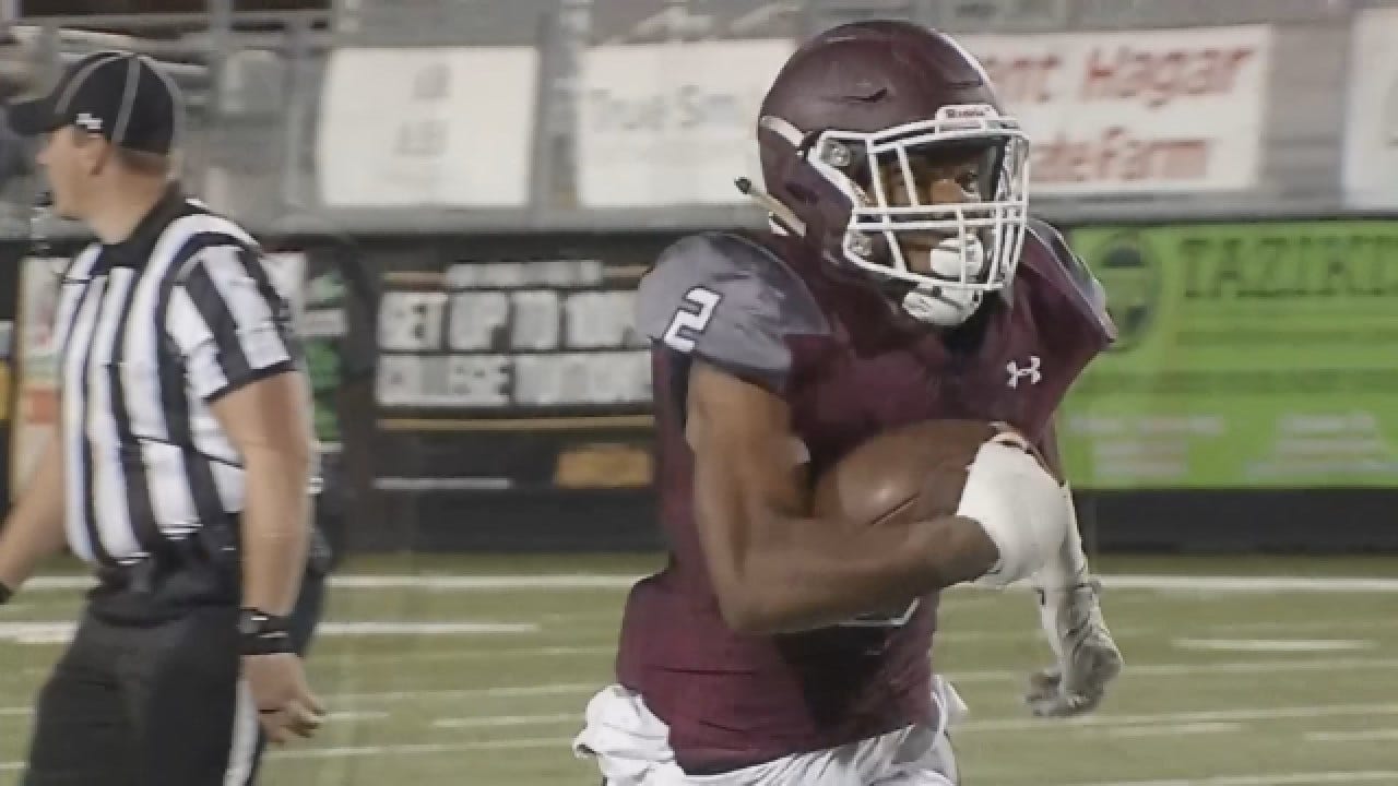 Jenks Beats Southmoore Behind Strong Fourth Quarter