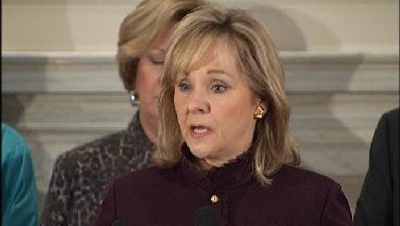 Governor Mary Fallin Responds To Heated Board of Education Meeting