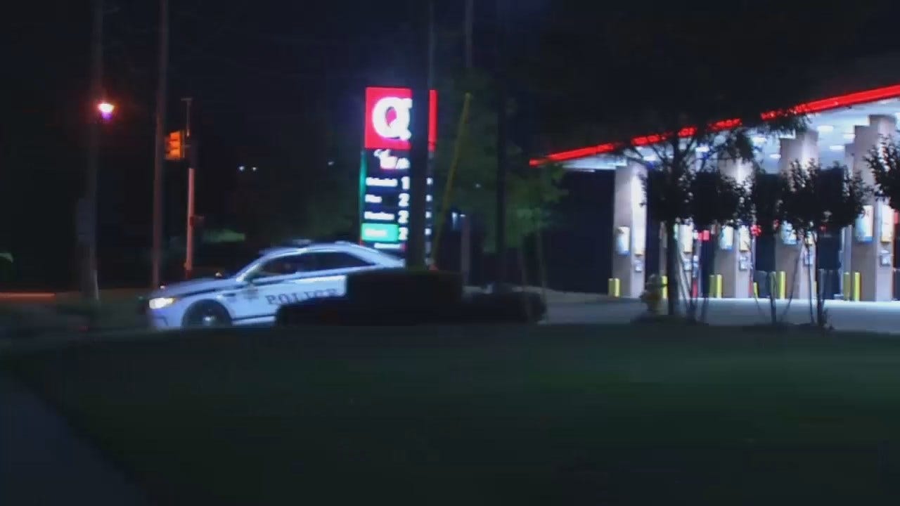 WEB EXTRA: Video From Scene Of QuikTrip Armed Robbery At 51st And 129th East Avenue