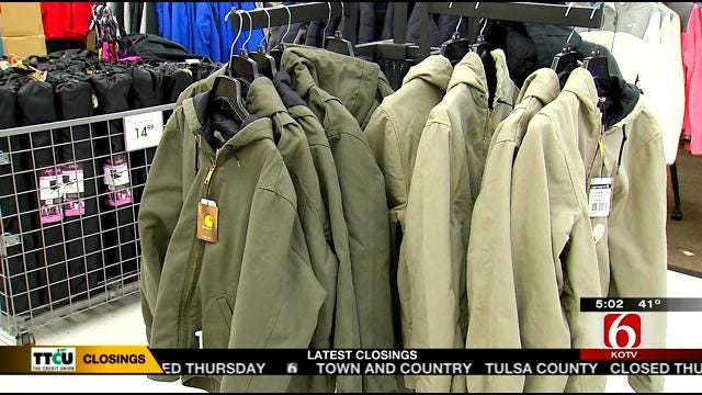 Tulsa Retailers Busy With Shoppers Picking Up Winter Weather Gear