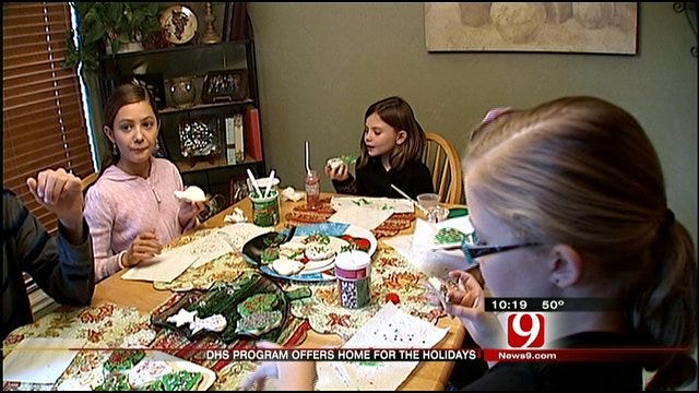 DHS Sending Oklahoma Kids 'Home For The Holidays'