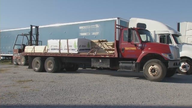 WEB EXTRA: Video Of Missouri Lumber Truck In Tulsa