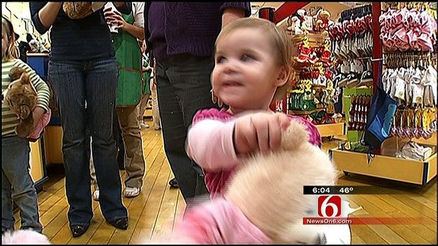 Shoppers Flock To Tulsa Stores For After-Christmas Deals, Returns