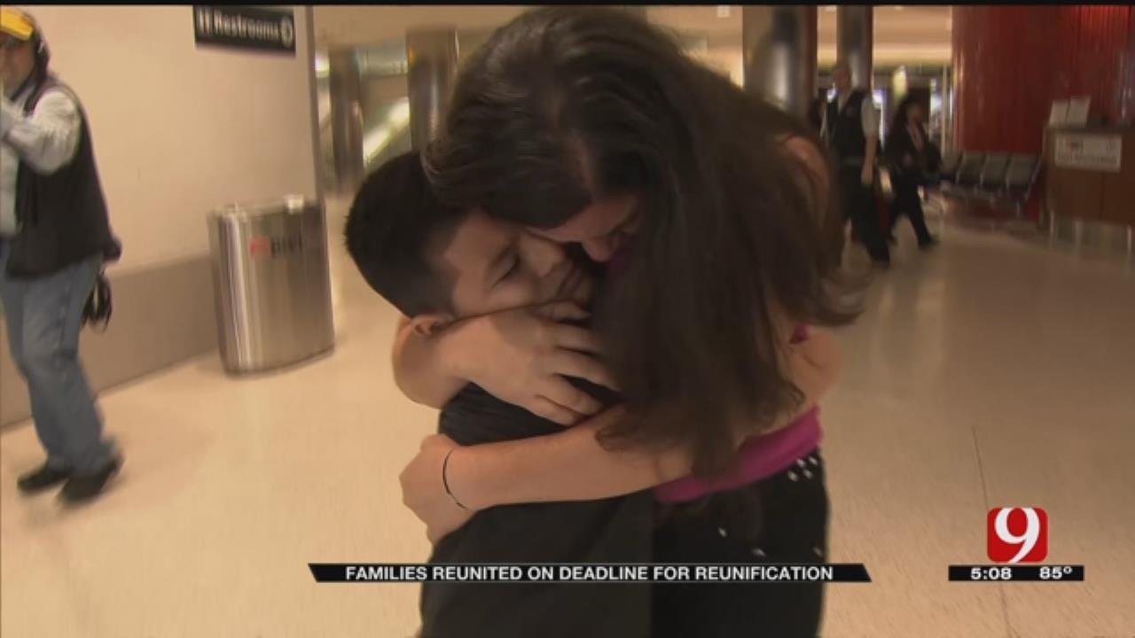 Immigrant Families Reunited On Deadline For Reunification