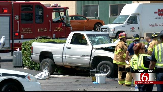 Man With Possible Medical Condition Dies In East Tulsa Crash