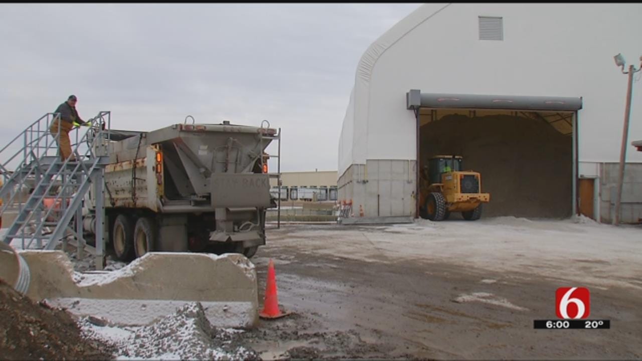 City Crews Work Throughout Day As Snow Falls Across Green Country