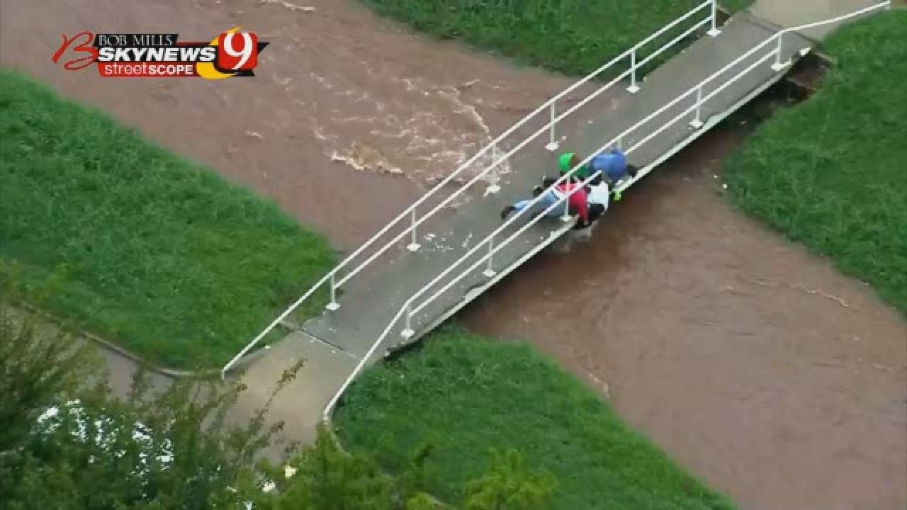 WEB EXTRA: Good Samaritans Pull Children From Flooded Drainage Ditch