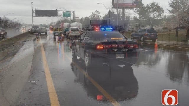 Photojournalist Michael Blair Reports On Four Car Wreck On I-244