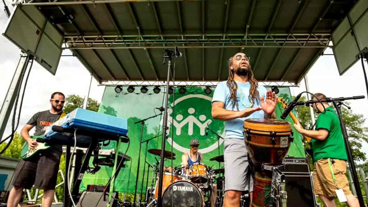 'Caribbean Vibes' Events Draws Good Crowd At Tulsa Gathering Place