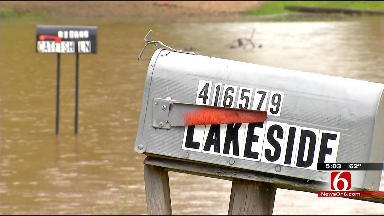 Lake Eufaula Resident Says He'll Stay Until He Has To Swim Out