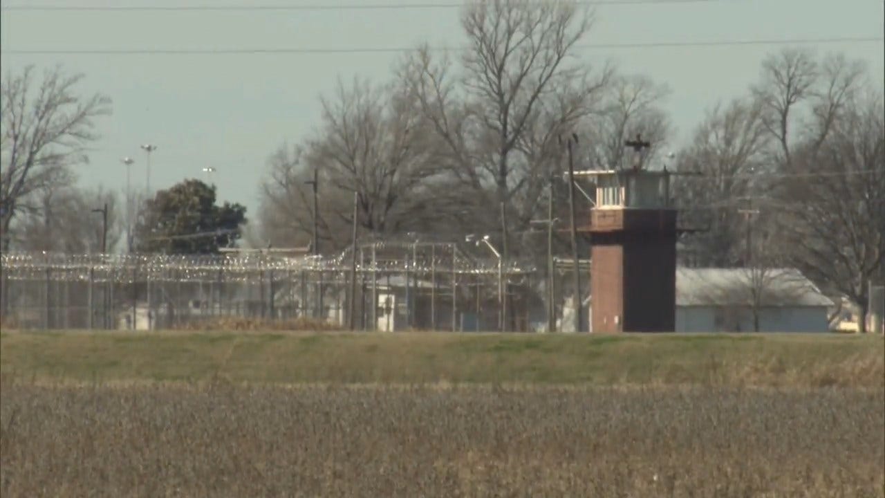 Gangs Allegedly Run Mississippi Prison Where 3 Inmates Were Killed In 3 Days