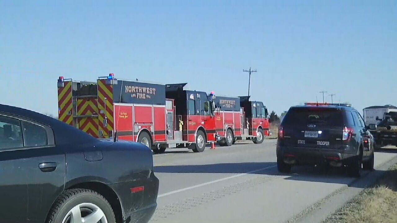 OHP: 1 Dead After Crashing Head-On Into Semi On Hwy 169