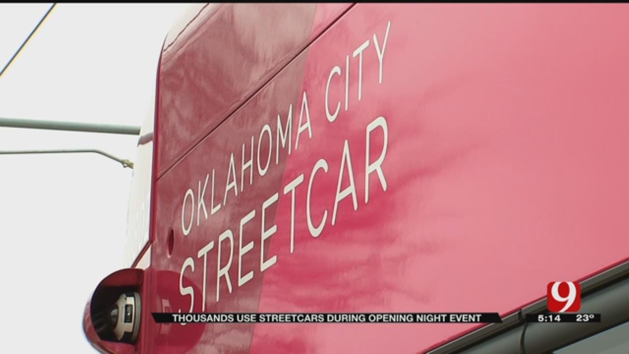 NYE Crowds Give OKC Streetcars First Test